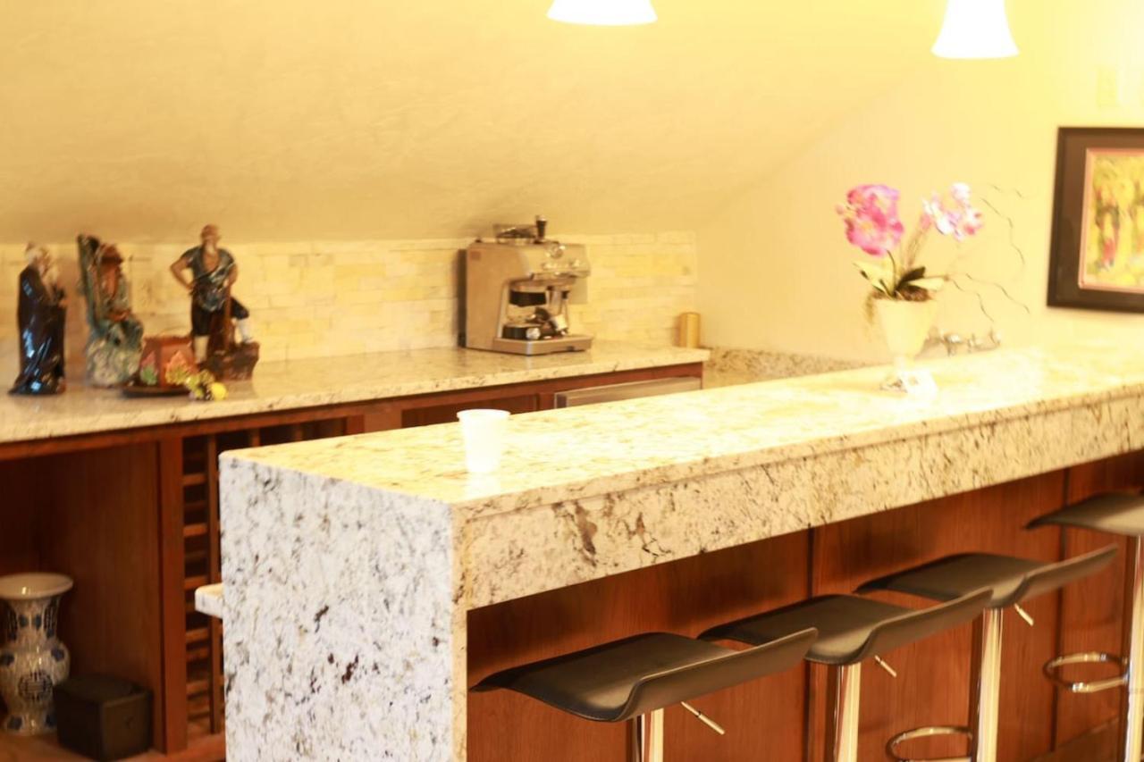 Chateau Serenity Terrace Hotel