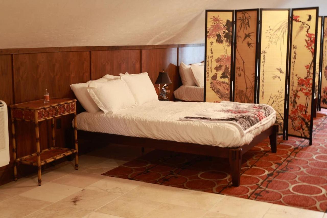 Hotel Chateau Serenity Terrace Connellsville